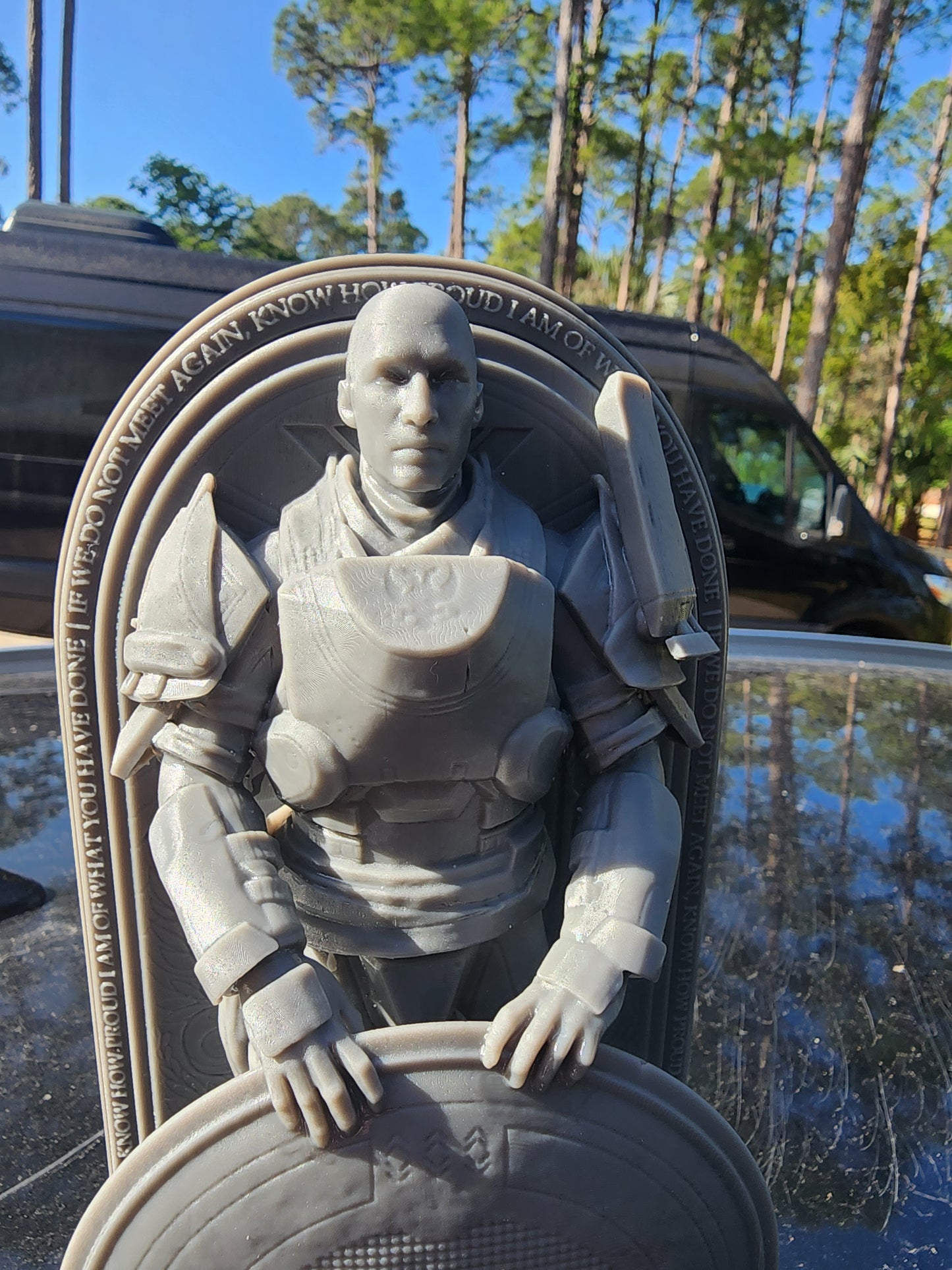 Zavala memorial statue