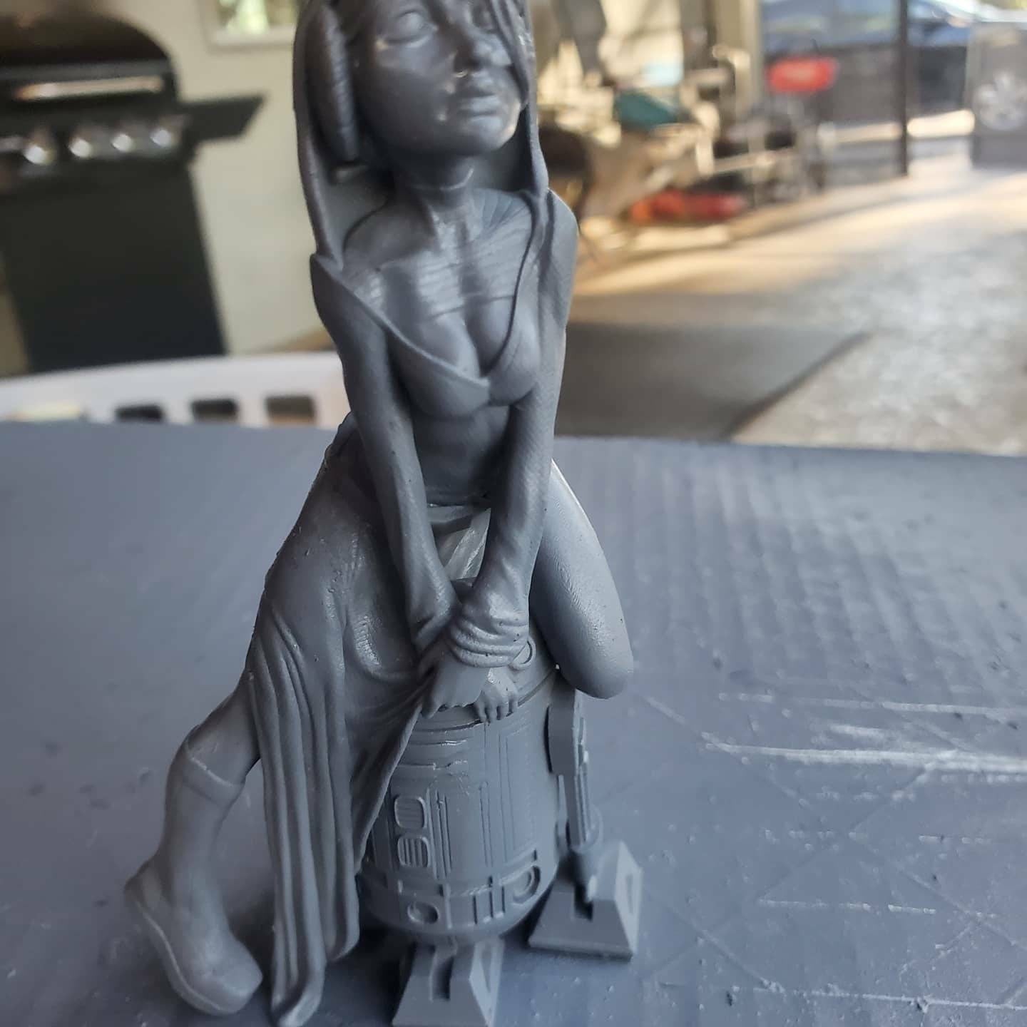 leia and R2 -Sexy - sfw - unpainted - 3d printed - fan art - figurine - statue