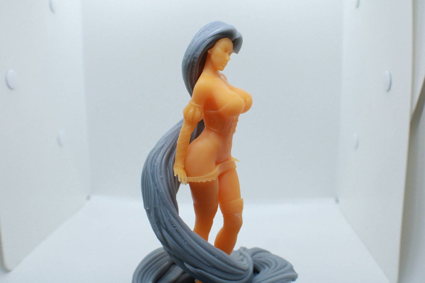 Repunzel - Sexy - fan art - unpainted - 3d printed - figurine